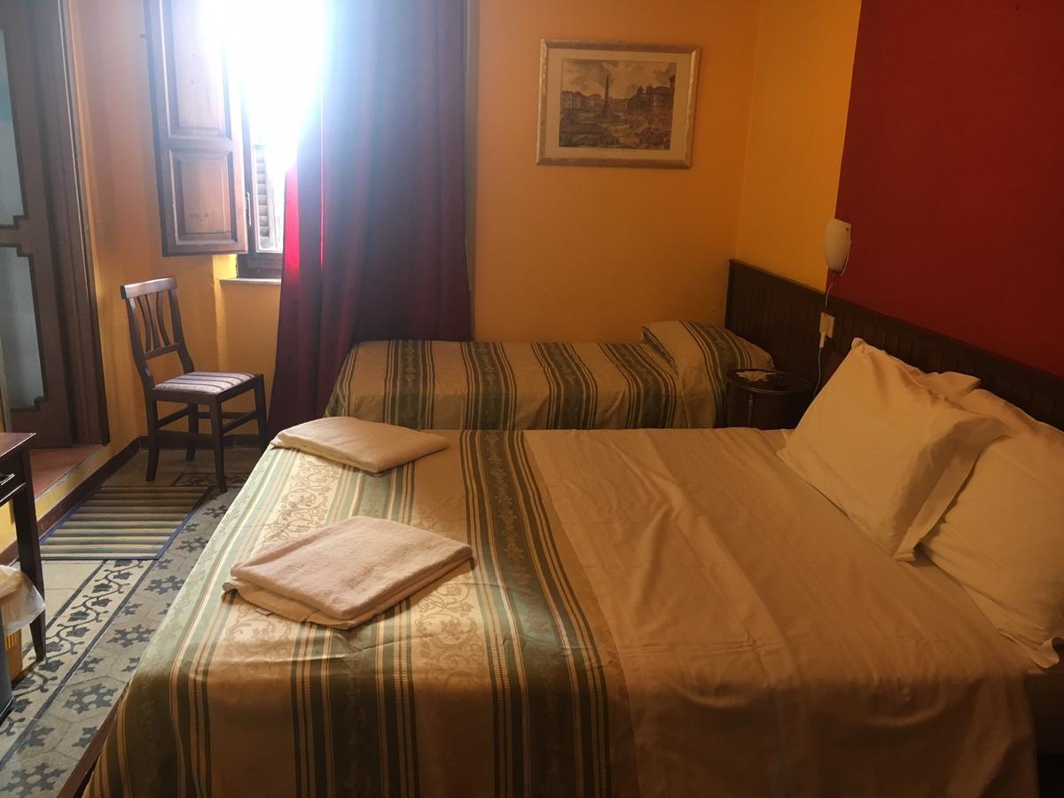 Alla Residenza Domus Minervae Perugia Eksteriør billede